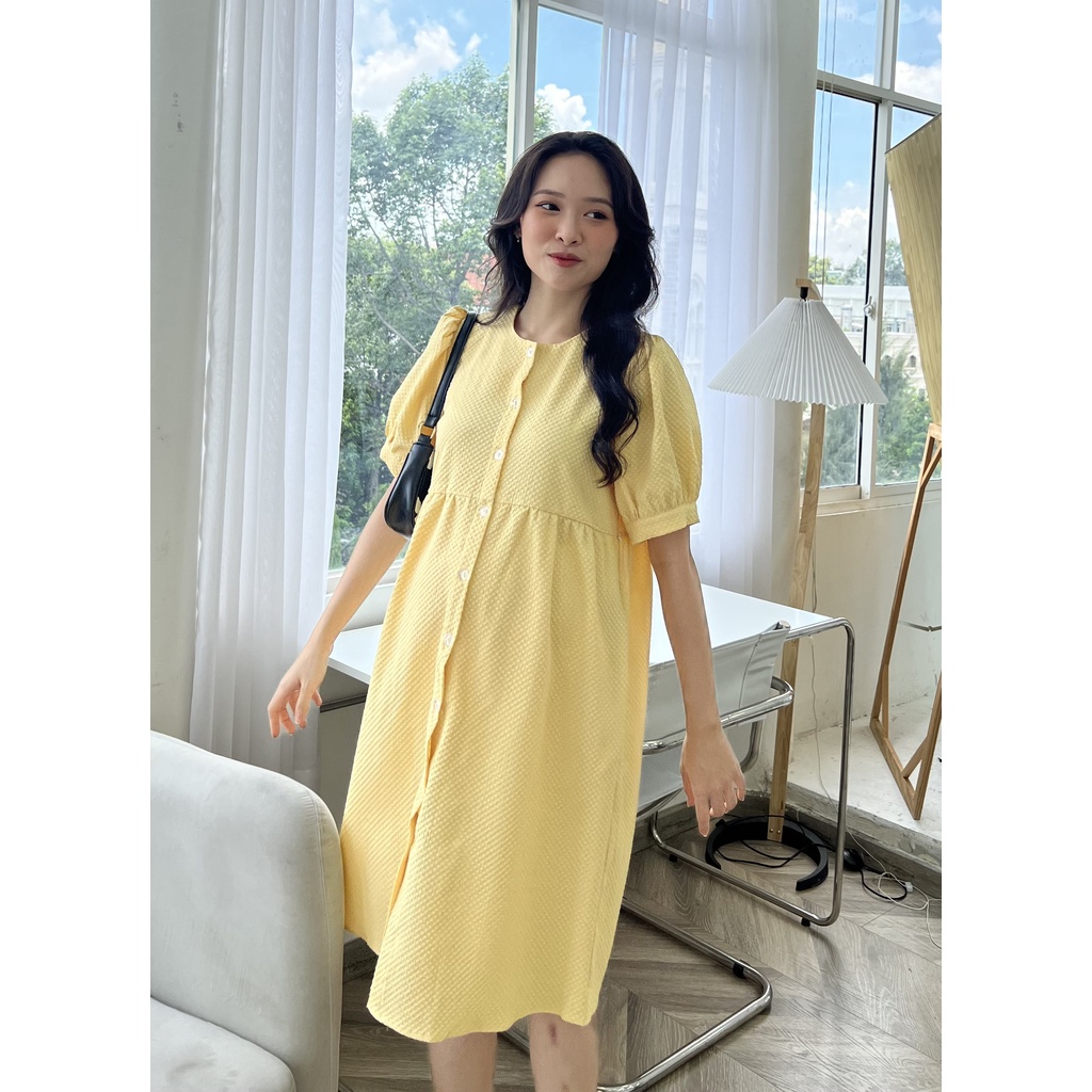 Đầm Bầu cúc dài xinh xắn.