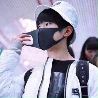 Khẩu trang vải 3D có thể giặt và tái sử dụng nhiều lần, kiểu dáng Hàn Quốc