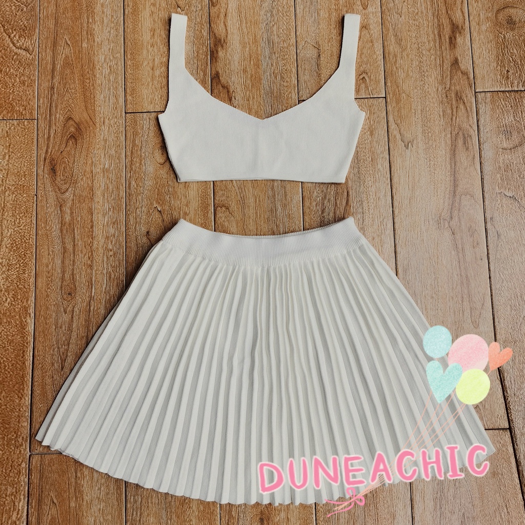 DUNEA Set đồ gồm áo lửng 2 dây và chân váy xếp ly quyến rũ dành cho nữ