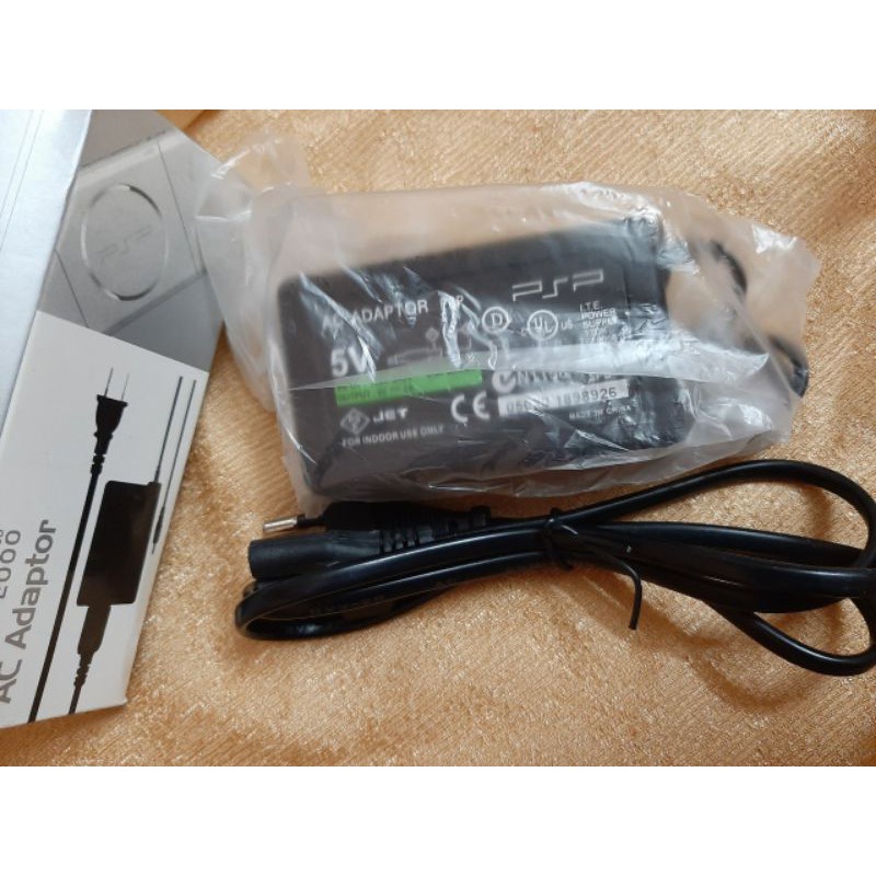 Sạc cục của máy game Psp