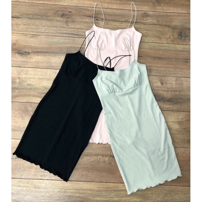 Đầm thun gân dây mảnh F21
