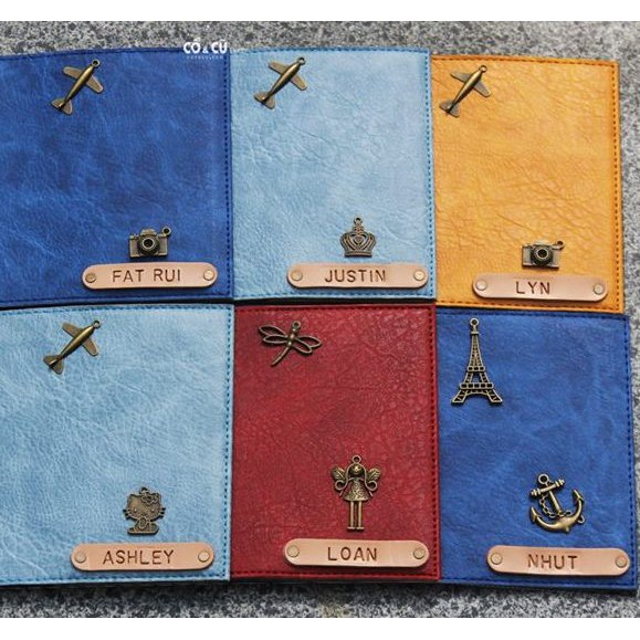 [Combo 2] Ví bao bọc vỏ passport khắc tên, gắn charm theo ý HANDMADE | BigBuy360 - bigbuy360.vn
