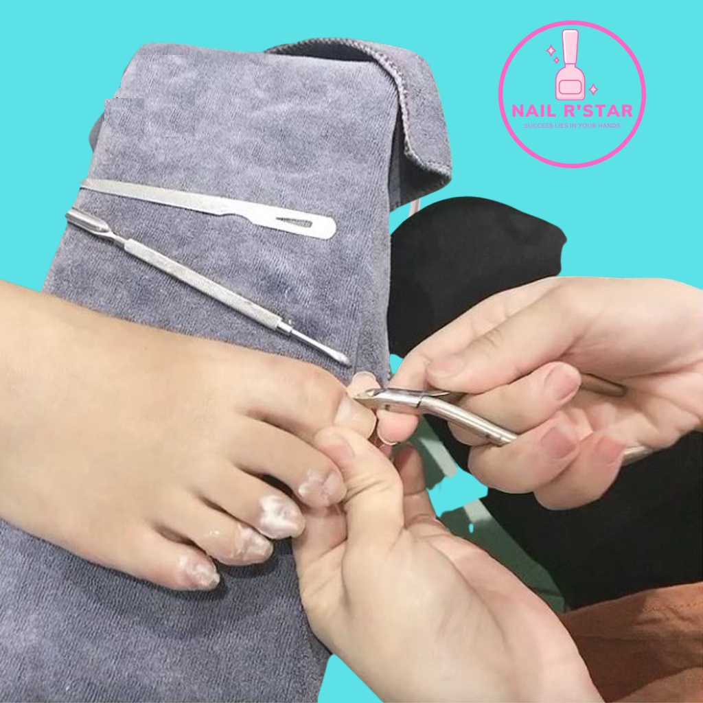 Kềm Ngọc D04 chính hãng màu bạc - kìm nhặt da hình bán nguyệt dùng bền an toàn NAIL R’STAR