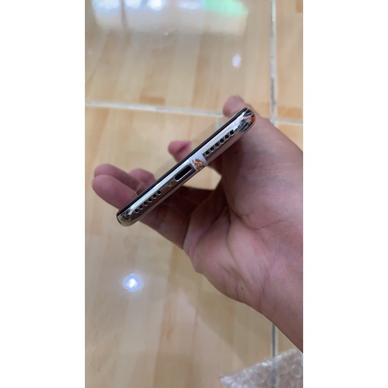 Điện thoại iPhone Xs Max 64GB mới đẹp long lanh bản QT