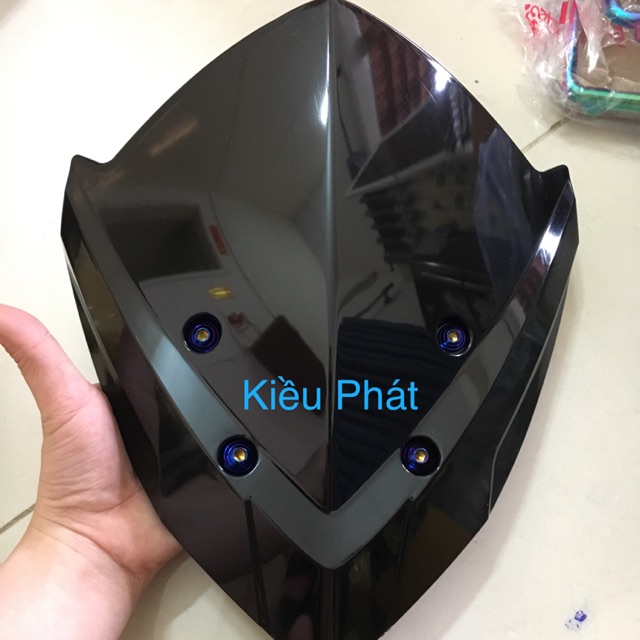 Mão Winner X Mẫu Mới Kèm 4 Ốc Xanh Titan