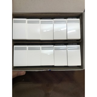 Hạt Công Tắc 2 Chiều Refina Panasonic ( hạt nhỏ) WEV 5532