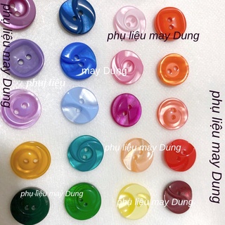 nút 2 lỗ màu size 1.6cm bịch 5 nút