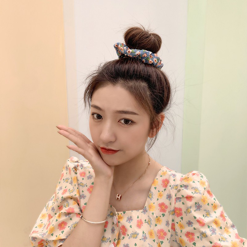 Scrunchie Cột Tóc Vải Xanh Dương Hoa Cúc Retro 3 Kiểu Xinh Đẹp