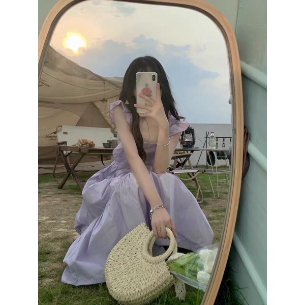 Váy tím buộc nơ lưng