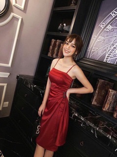 Váy lụa + tag cài
