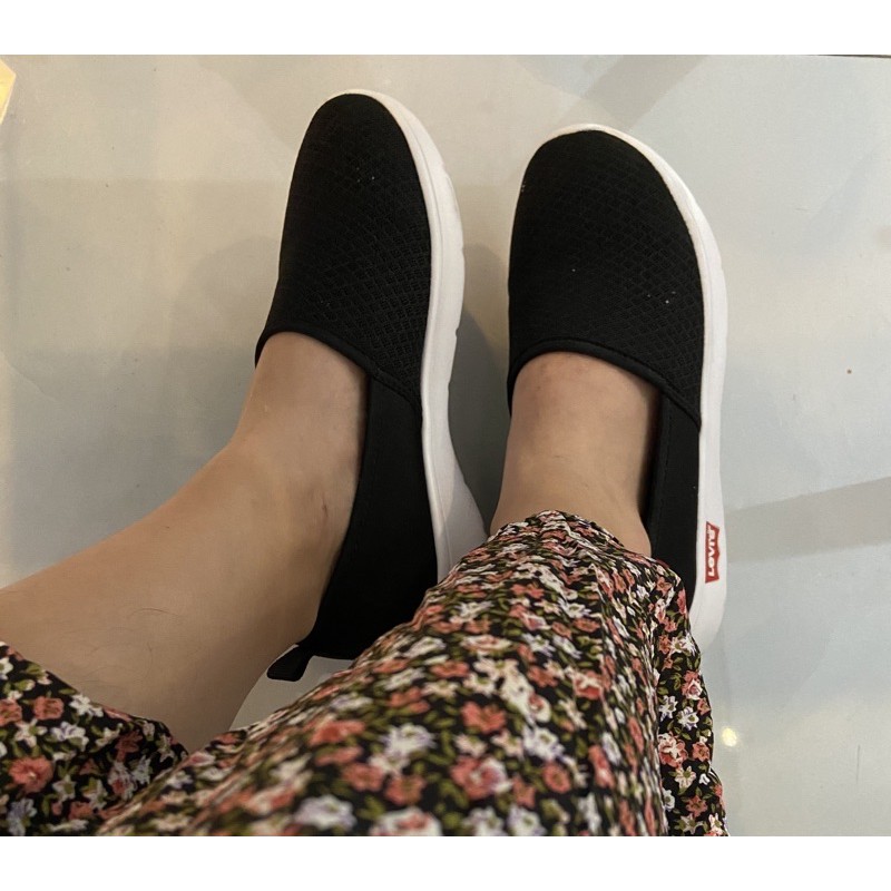 [BILL MỸ] GIÀY LƯỜI SLIP ON LEVI’S KHÔNG HỘP CHÍNH HÃNG MỸ | BigBuy360 - bigbuy360.vn