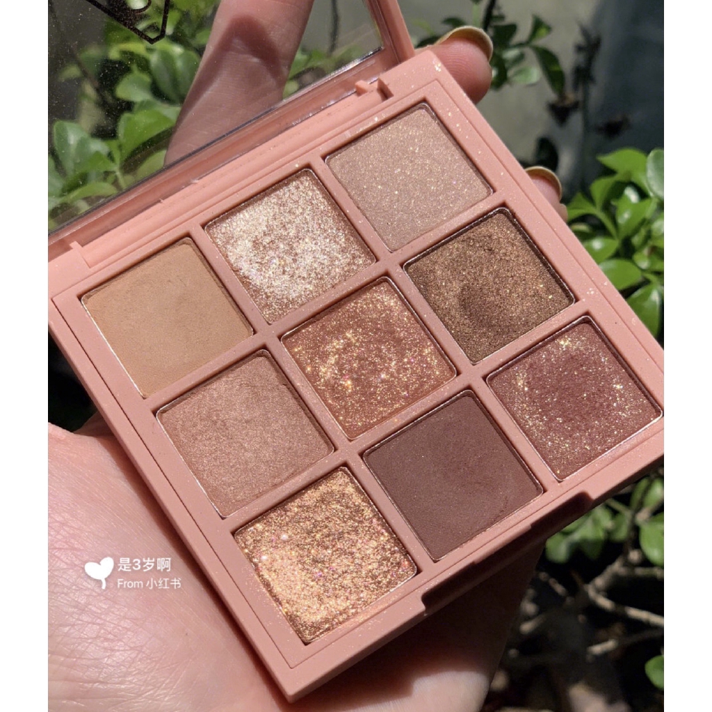 [Hàng mới về] Bảng Phấn Mắt Mang Tâm Trạng Thoải Mái Với 9 Tông Màu Xinh Xắn Dành Cho Nữ | BigBuy360 - bigbuy360.vn