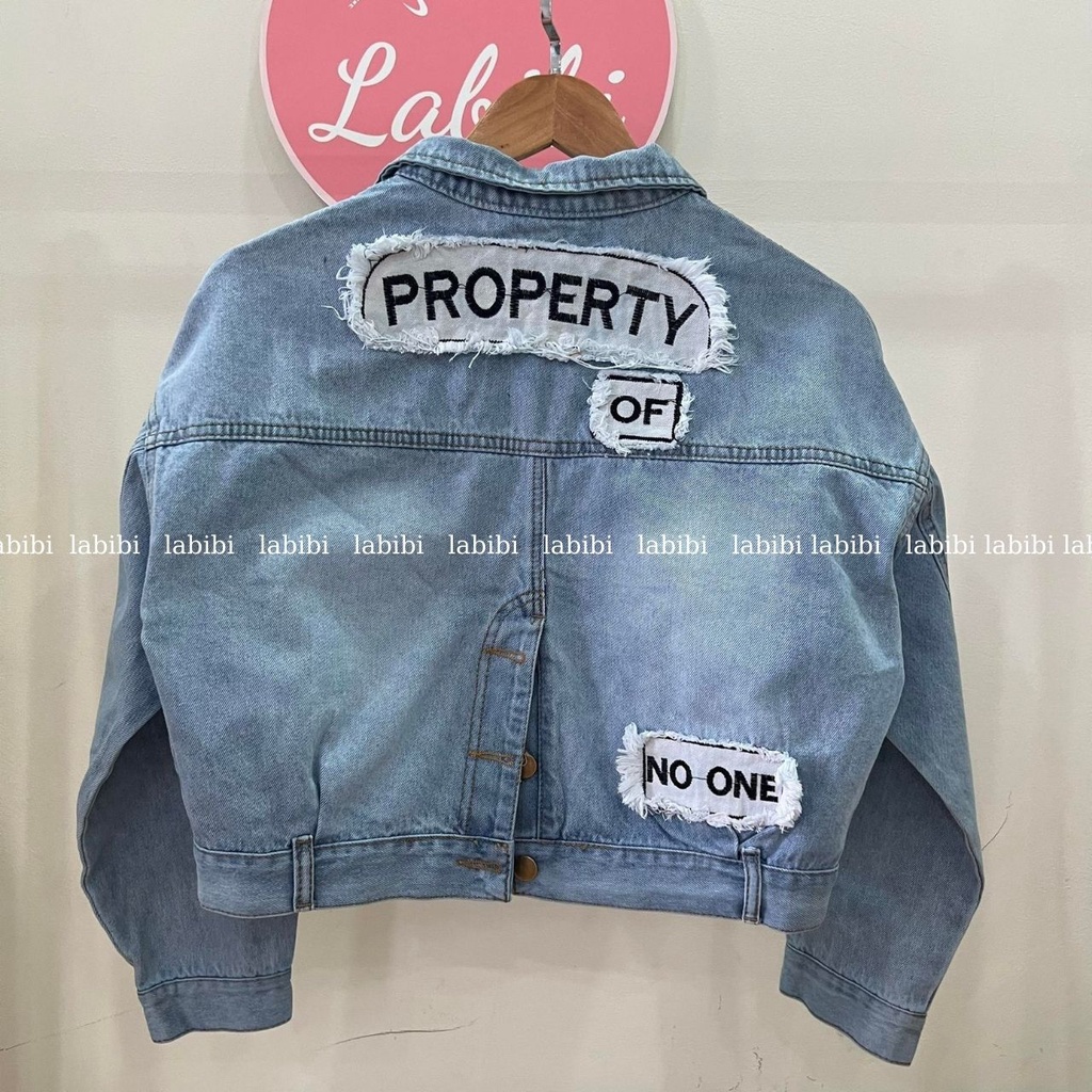 Áo Khoác Jeans Nữ Croptop Khuy Sau, Áo Bò Dáng Ngắn Thêu Chữ Property Of No One Chất Dày Dặn, Labibi