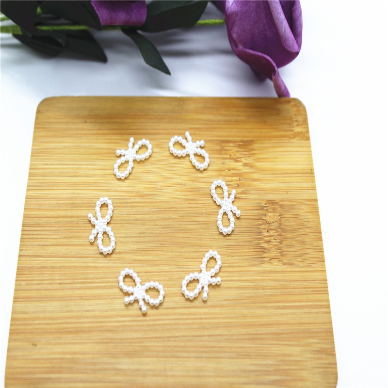 1.9 *1mm centre nơ nhựa abs xinh yêu phụ liệu handmade (túi 10 cái)