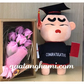Gấu bông Shin tốt nghiệp