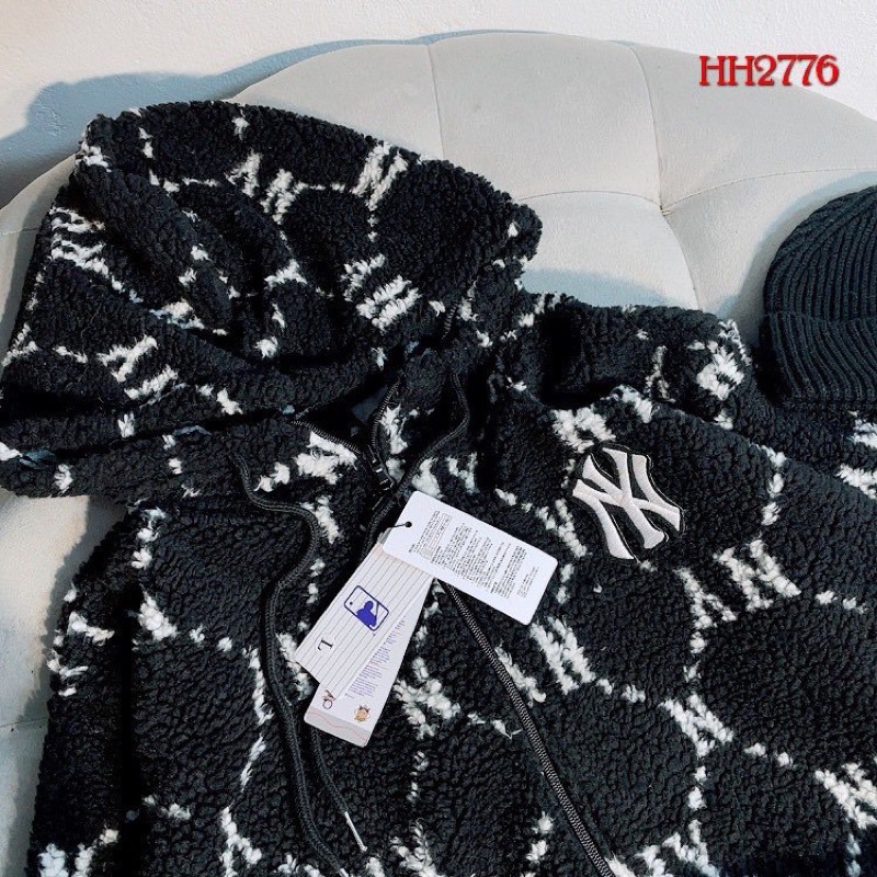 Áo khoác lông MLB