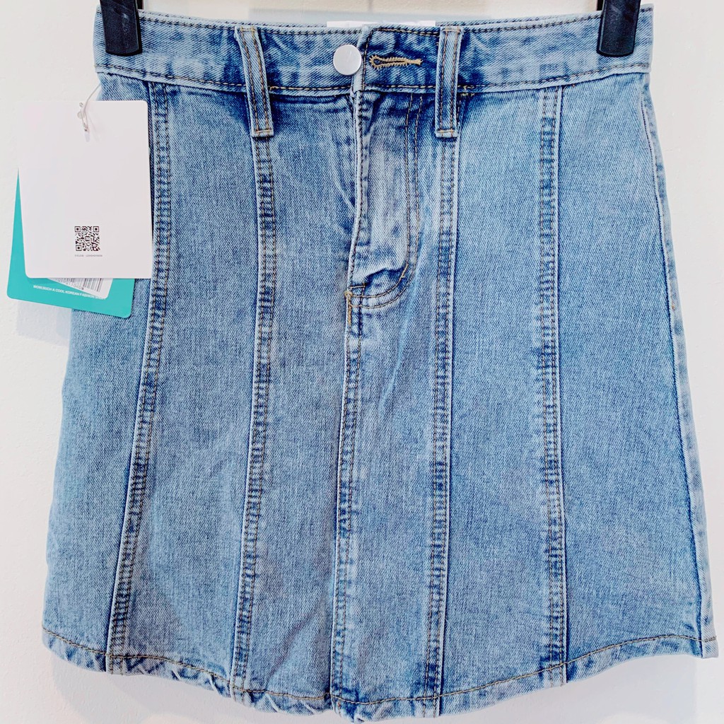 CHÂN VÁY CHỮ A NỮ - NEW.S – SIZE M – XANH DƯƠNG – SỌC DỌC – JEANS – KÉO KHOÁ, ĐÓNG CÚC TRƯỚC – FIT LADY