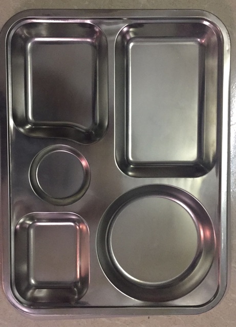 Khay chia cơm inox có nắp đậy