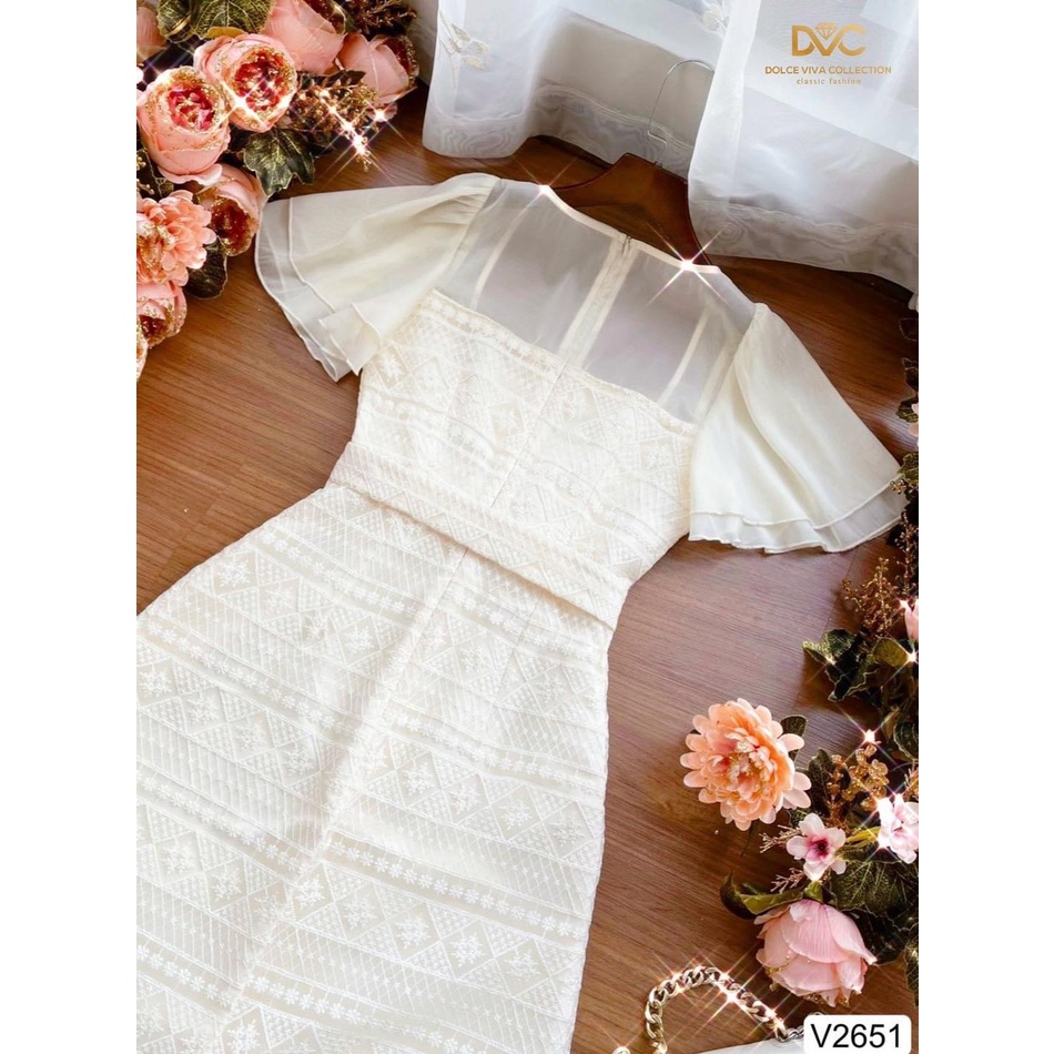 V2651 Váy ren kem tiểu thư cánh tiên cổ vuông ôm A sang chảnh  -  Dolce viva colection