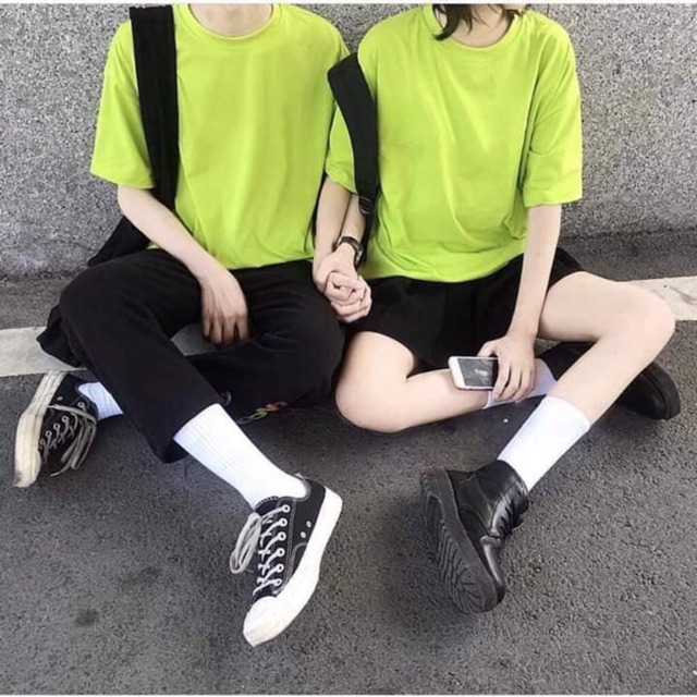 Áo thun trơn Basic Unisex tay lỡ nam nữ oversize 35kg-90kg size m,l,xl - Dư Tú Lệ | BigBuy360 - bigbuy360.vn