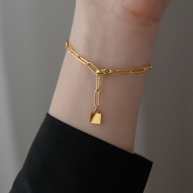 Vòng Đeo Tay Bằng Thép Titan 18k Phong Cách Nhật Hàn Đơn Giản Chống Nước Chống Rỉ