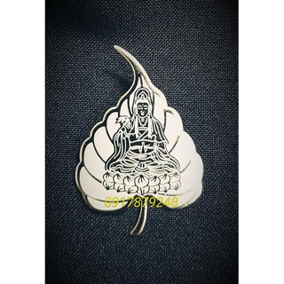 Lá bồ đề cài áo hình Quan Âm