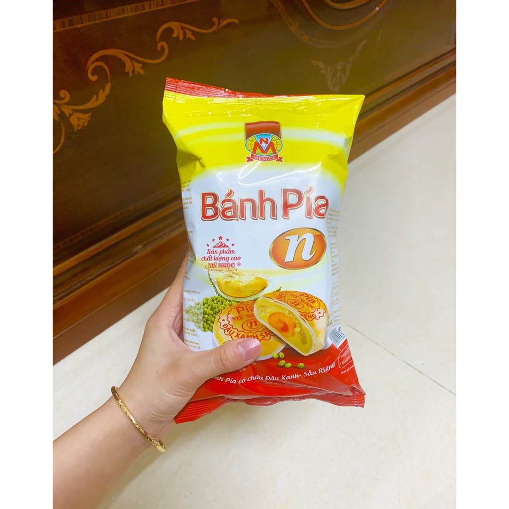 NEW 310g Bánh pía N đậu xanh SẦU RIÊNG tươi, 4 BÁNH trong 1 TÚI, 1 Bánh có 1/2 Trứng Muối, có CHẤT XƠ tốt tiêu hóa