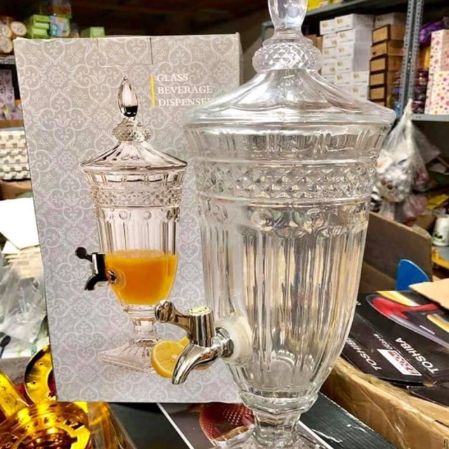 BÌNH THUỶ TINH ĐỰNG RƯỢU CÓ VÒI