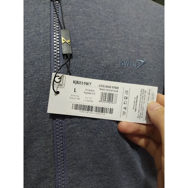 (SALE 60%) Áo Khoác Nỉ Kwin Aristino Form Suông Regular Đanh Mịn Ấm Áp TAG 650K