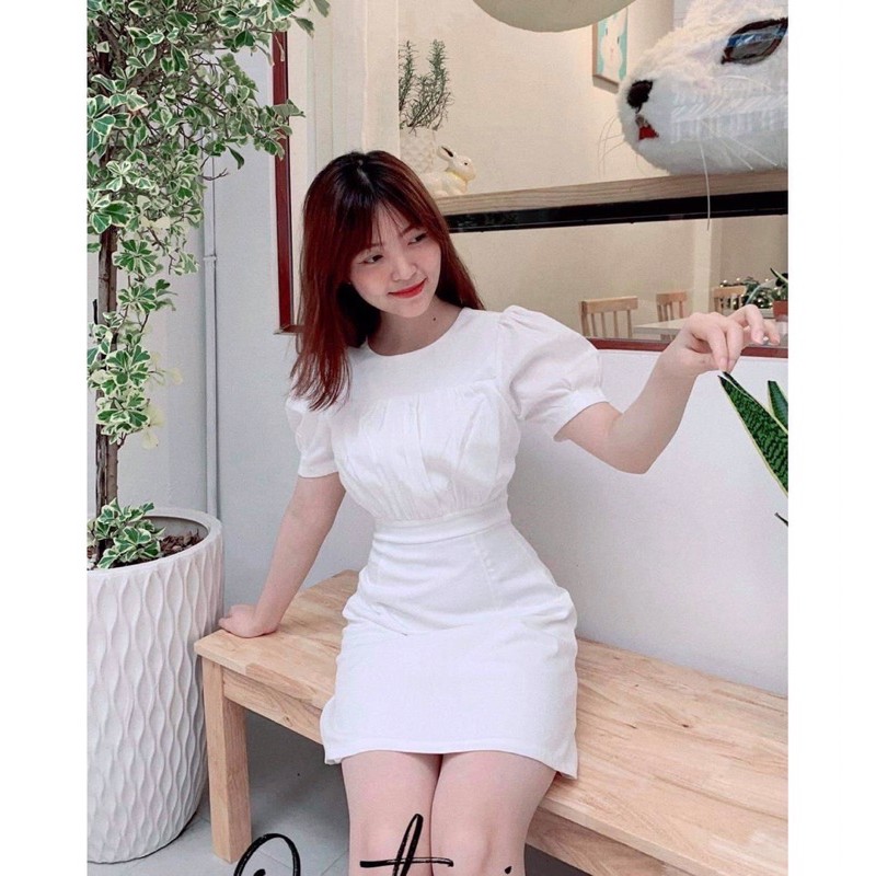 D7892 ĐẦM TRẮNG LINEN TAY PHỒNG XẾP LY NGỰC