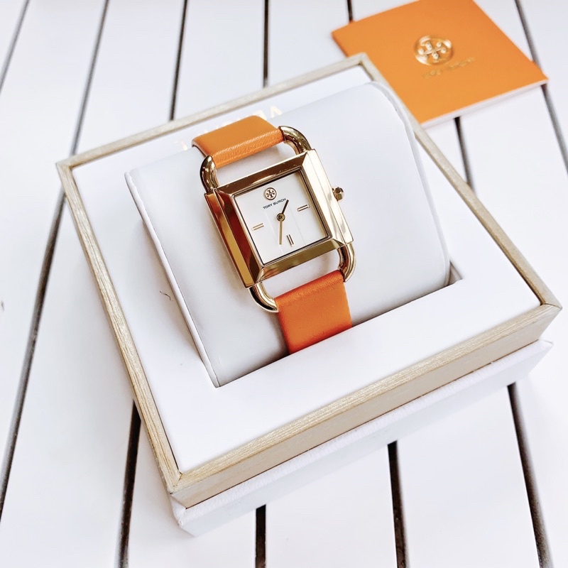 Đồng Hồ Nữ Tory Burch Màu Cam Trẻ Trung