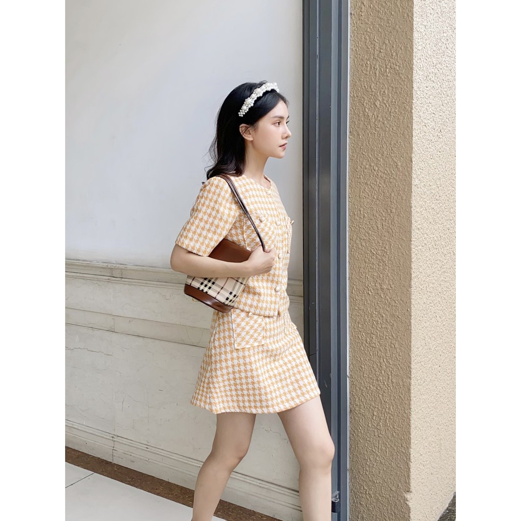 [Mã WABRHI5 giảm 15% đơn 599K] TUBYCATU | Váy bố ziczac vàng 2 túi | BigBuy360 - bigbuy360.vn