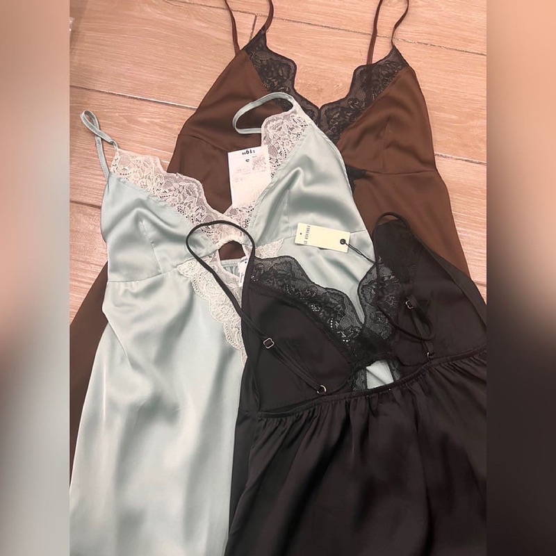 Đầm ngủ lụa satin f21 xuất xịn