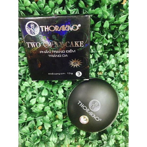 PHẤN TRANG ĐIỂM THORAKAO TRẮNG DA TWO WAY CAKE 13G SỐ 3