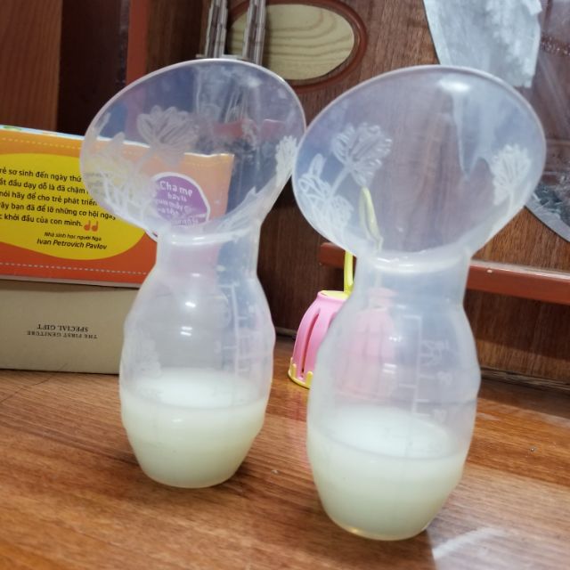 PHỄU HỨNG HÚT SỮA