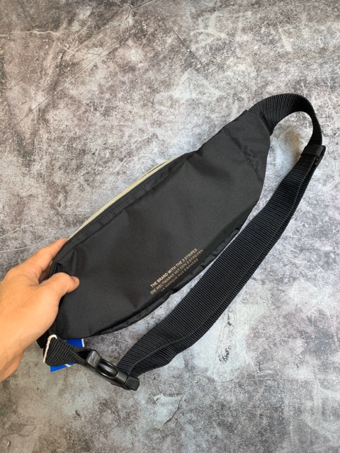 ⚡️ (Ảnh thật) Túi bao tử / Túi đeo chéo 3 LÁ ORIGINALS WAIST BAG - GF3200 / XUẤT DƯ XỊN / SẴN HÀNG | CAM KẾT CHẤT LƯỢNG | BigBuy360 - bigbuy360.vn