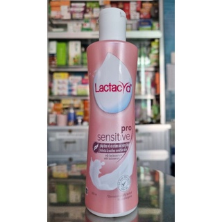 Dung Dịch Vệ Sinh Phụ Nữ Lactacyd