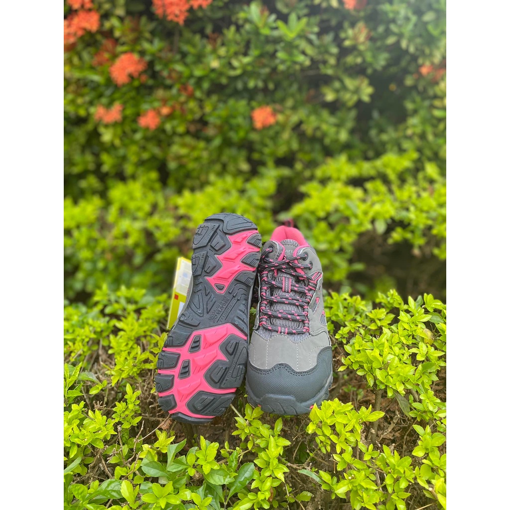 Giày leo núi cho bé Regatta, size 31