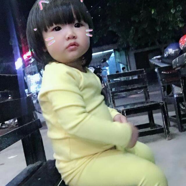Áo bé gái