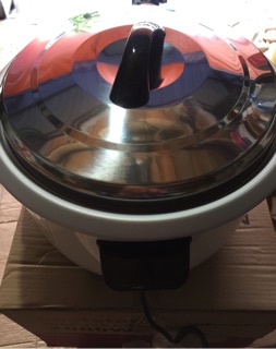 Nồi cơm điện to 2500w