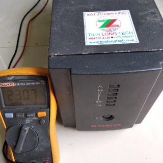 BỘ LƯU ĐIỆN (UPS) SANTAK BLR2000 (2000VA-1080W)