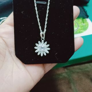 Vòng cổ bạc ta