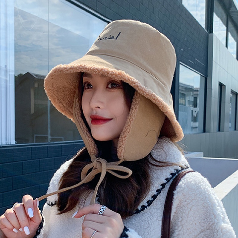 Mũ tai bèo phối lông cừu thời trang thu đông 2021 cho nữ