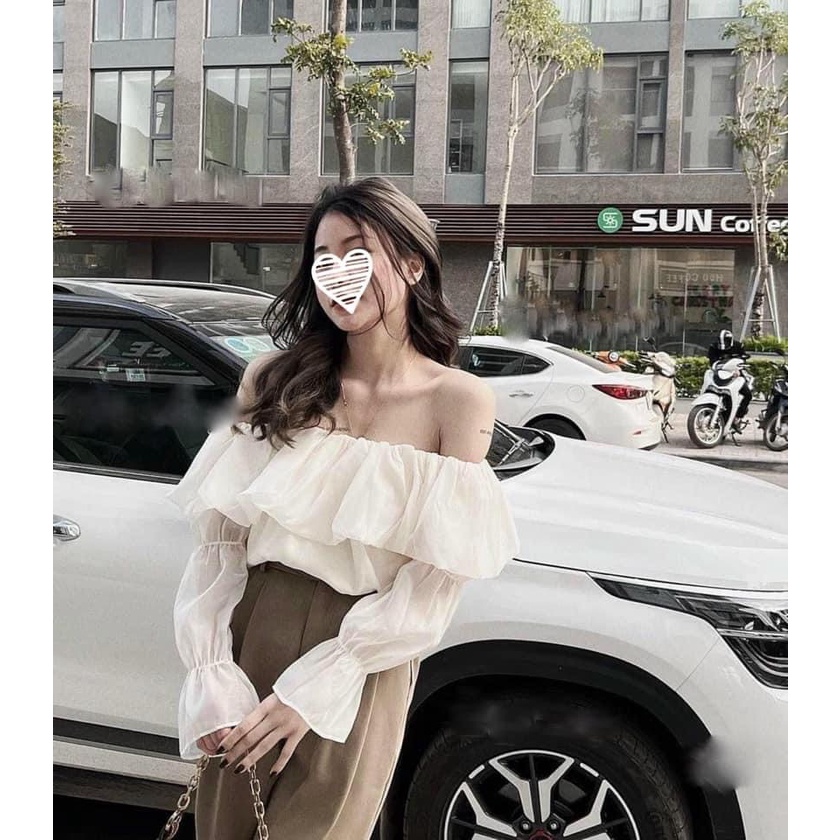 Áo sơ mi trễ vai tay loe siêu xinh