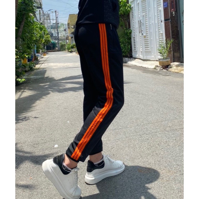 Quần Thể Thao Nam Nam Chất Umi -  Quần Jorger Nam Sọc Lửng Từ Gối Khóa Kéo Xịn - QTTX