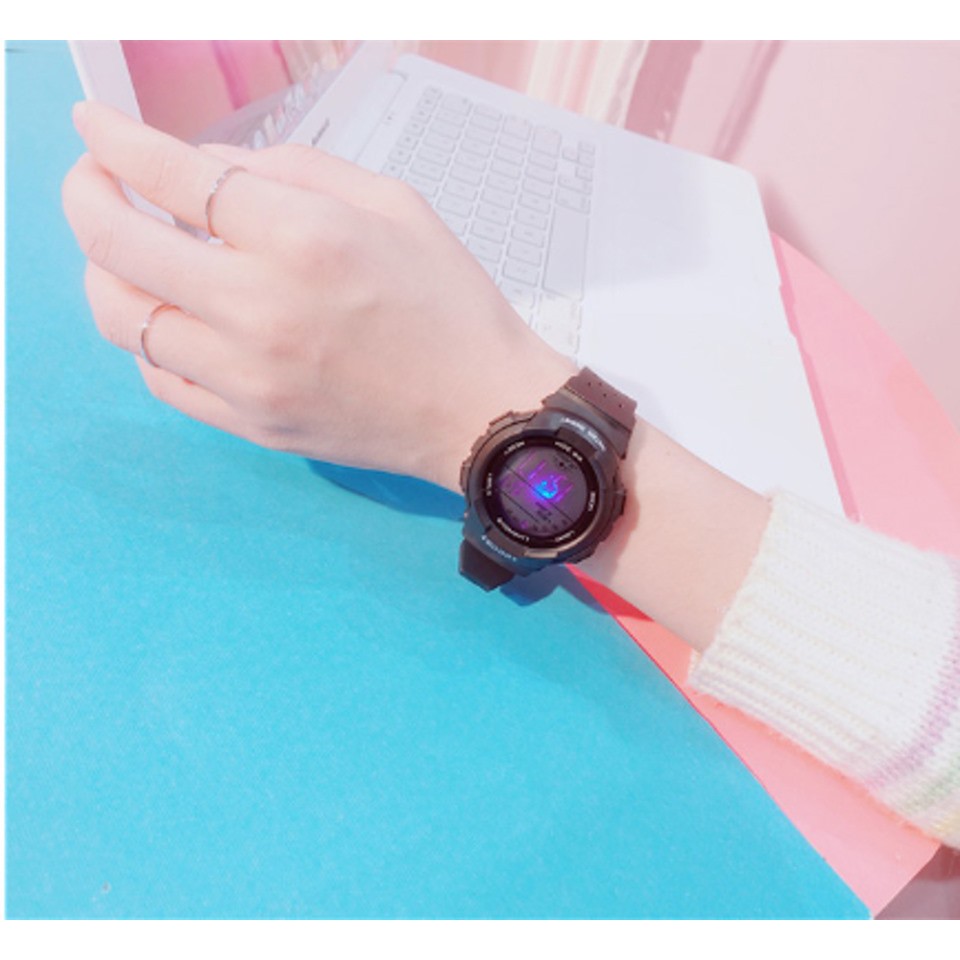 ĐỒNG HỒ THỂ THAO NỮ DÂY CAO SU SHHORS THỂ THAO WEEK ALARM D332