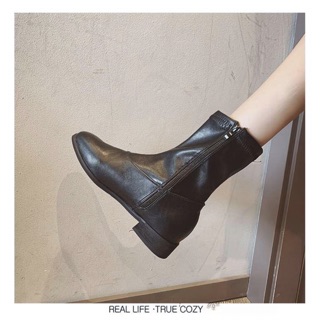 𝗢𝗥𝗗𝗘𝗥 𝗤𝗨𝗔̉𝗡𝗚 𝗖𝗛𝗔̂𝗨 | Boot da dây kéo thời trang