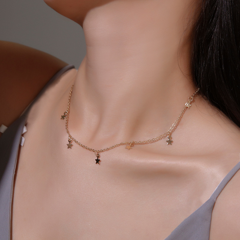 Vòng choker phối mặt hình ngôi sao tinh tế thời trang cho nữ