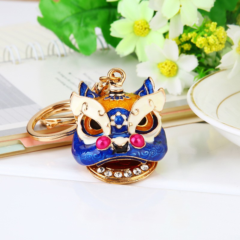 Móc khóa hình đầu sư tử đính đá xinh xắn