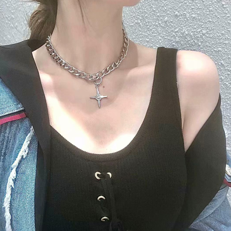 Dây Chuyền Mặt Hình Thánh Giá Chất Liệu Kim Loại 22865 Cho Nữ